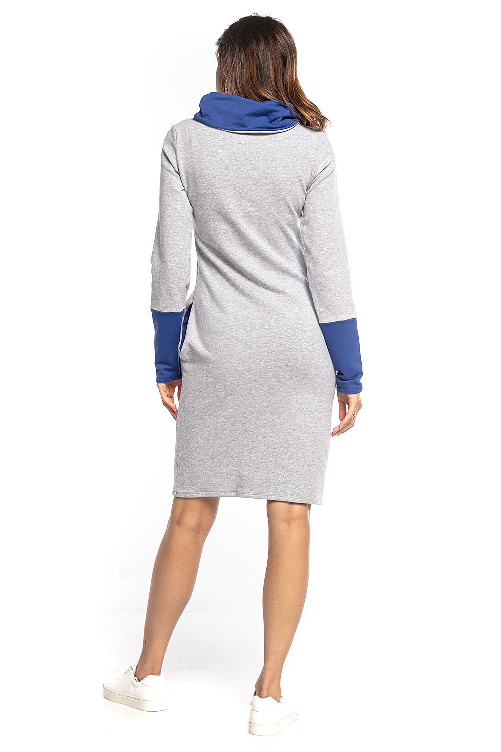 Refined back view of the light grey Fitted Daydress by Tessita, showcasing the contrasting blue turtleneck and sleeves, blending comfort with sophistication.