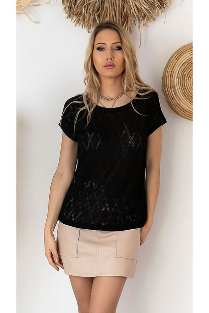 Elegant Hajdan sleeveless blouse in fine knitwear, styled with a chic black design, perfect for spring and summer occasions.