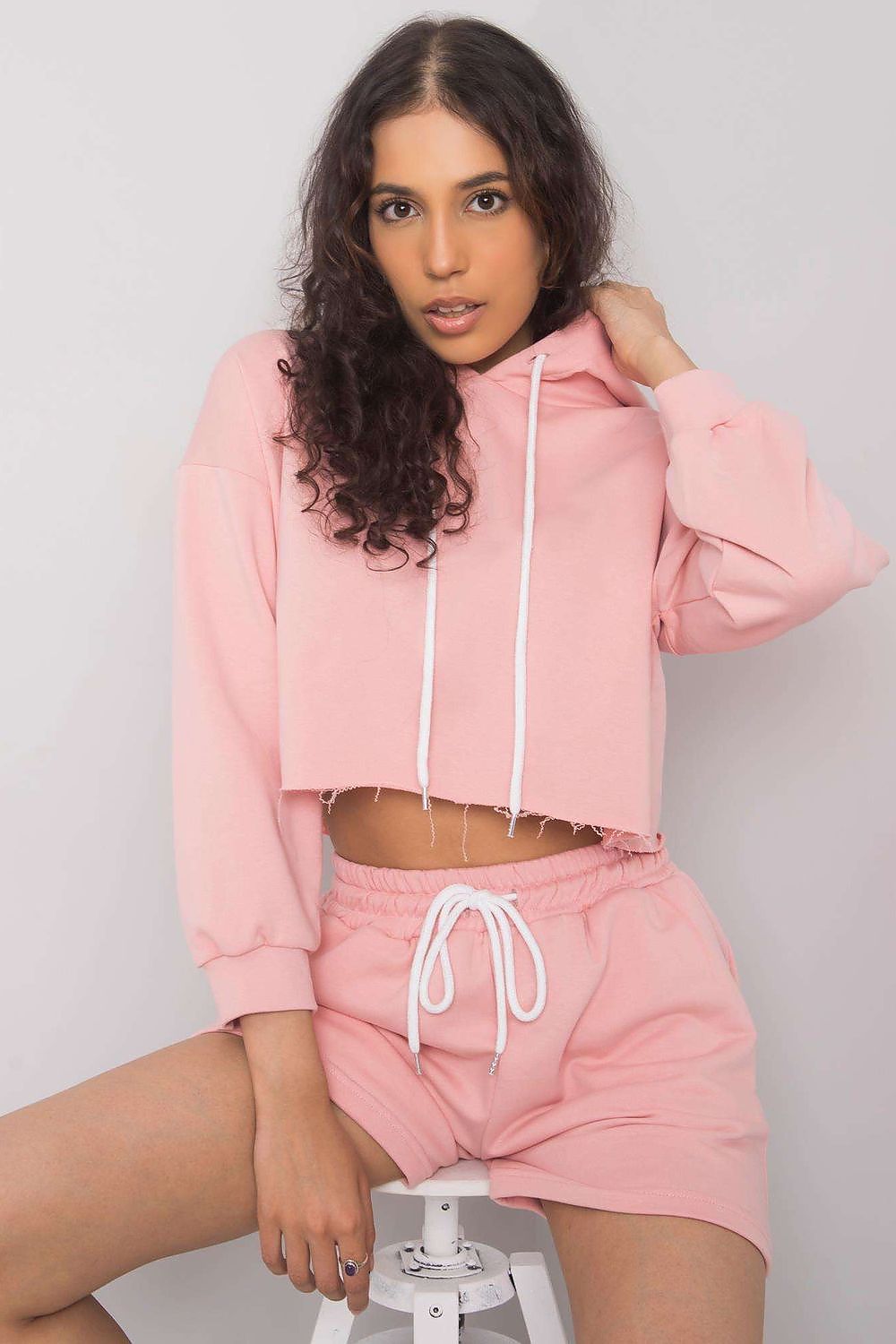 Luxurious Cotton-Blend Tracksuit Set with Sweatshirt and Shorts, featuring a stylish cropped hoodie and matching shorts in soft pink. Perfect for casual yet chic loungewear by Ex Moda Fashion.