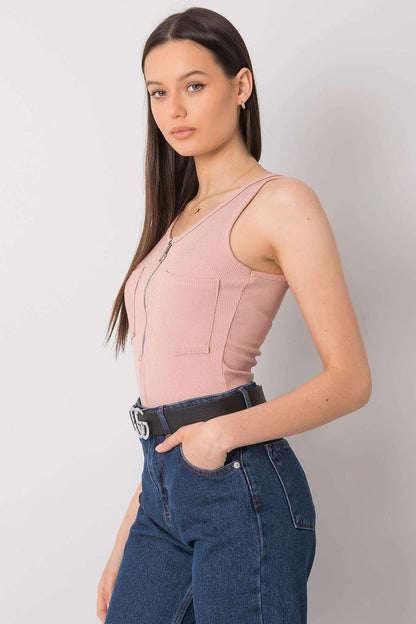 Luxury Italy Moda T-Shirt with Decorative Zipped Pockets and Round Neckline for Summer, showcasing a side view of a woman in a pink tank top with zipped pockets and high-waisted denim.