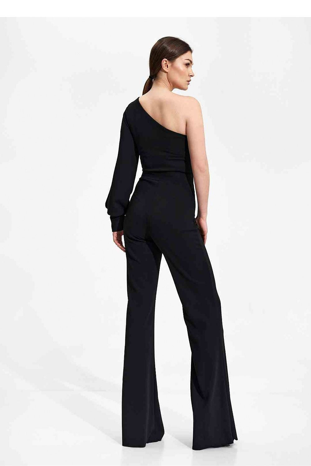 Elegant Figl Jumpsuit With Long Sleeve, Slit Cuff & Wide Legs - The back view of this refined jumpsuit highlights its stylish silhouette, combining elegance with comfort in a timeless design.