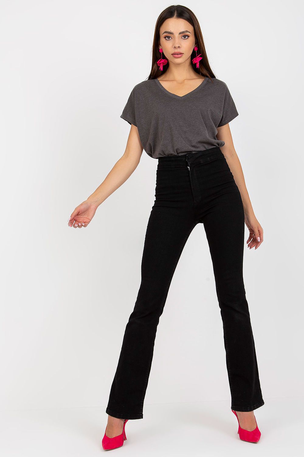 Luxurious Heart Neckline T-Shirt in 95% Cotton - BFG Fashion Forward Styles showcased by a model in a fashionable grey T-shirt and fitted black flared trousers, complemented by pink heels.