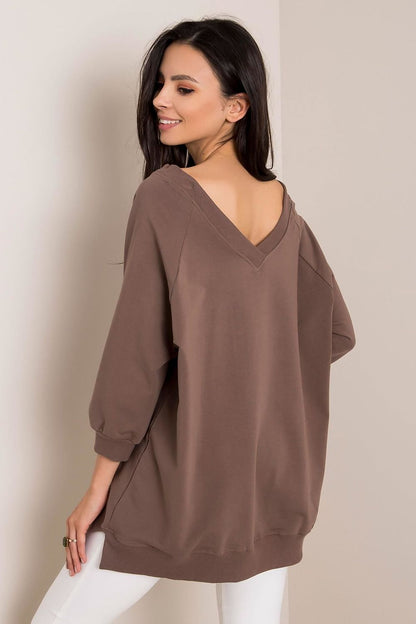 Loose Fit Rue Paris Sweatshirt With Heart Neckline, featuring a chic heart-shaped back neckline, perfect for a luxurious laid-back style.