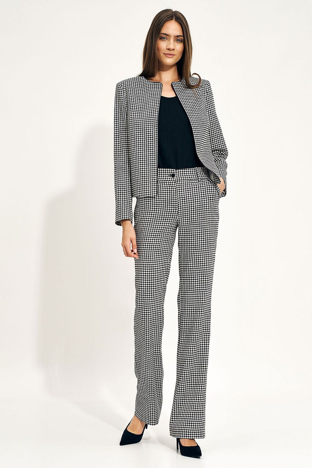 Elegant Flared Trousers with Pepite Print - Tailored Fit, Perfect for Office or Evening, perfectly paired with a matching blazer, exuding elegance and refinement.