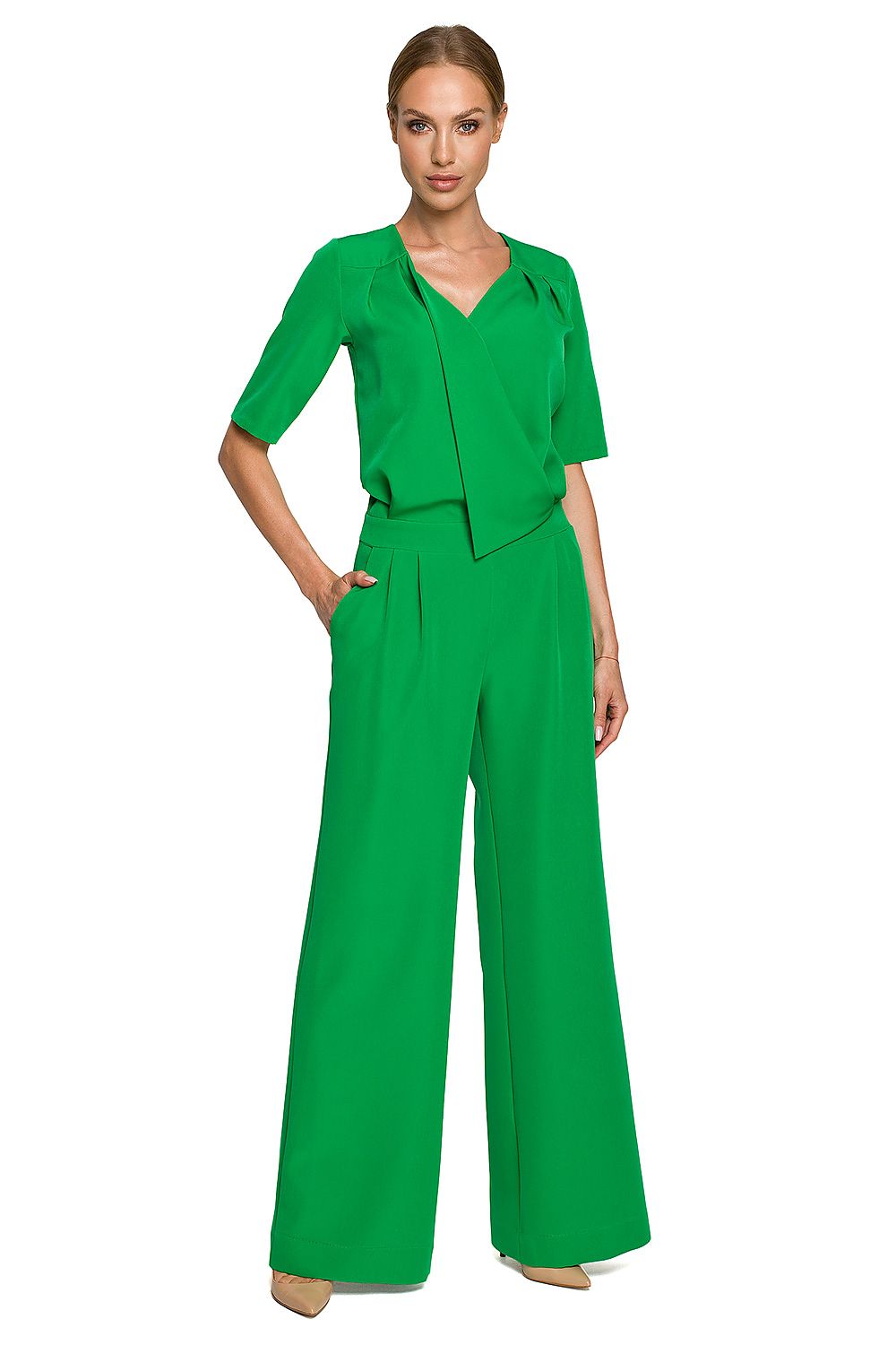 Elegant Wide Leg Trouser Suit with Elbow-Length Sleeves and Pockets by Moe showcased in vibrant green, perfect for special occasions.