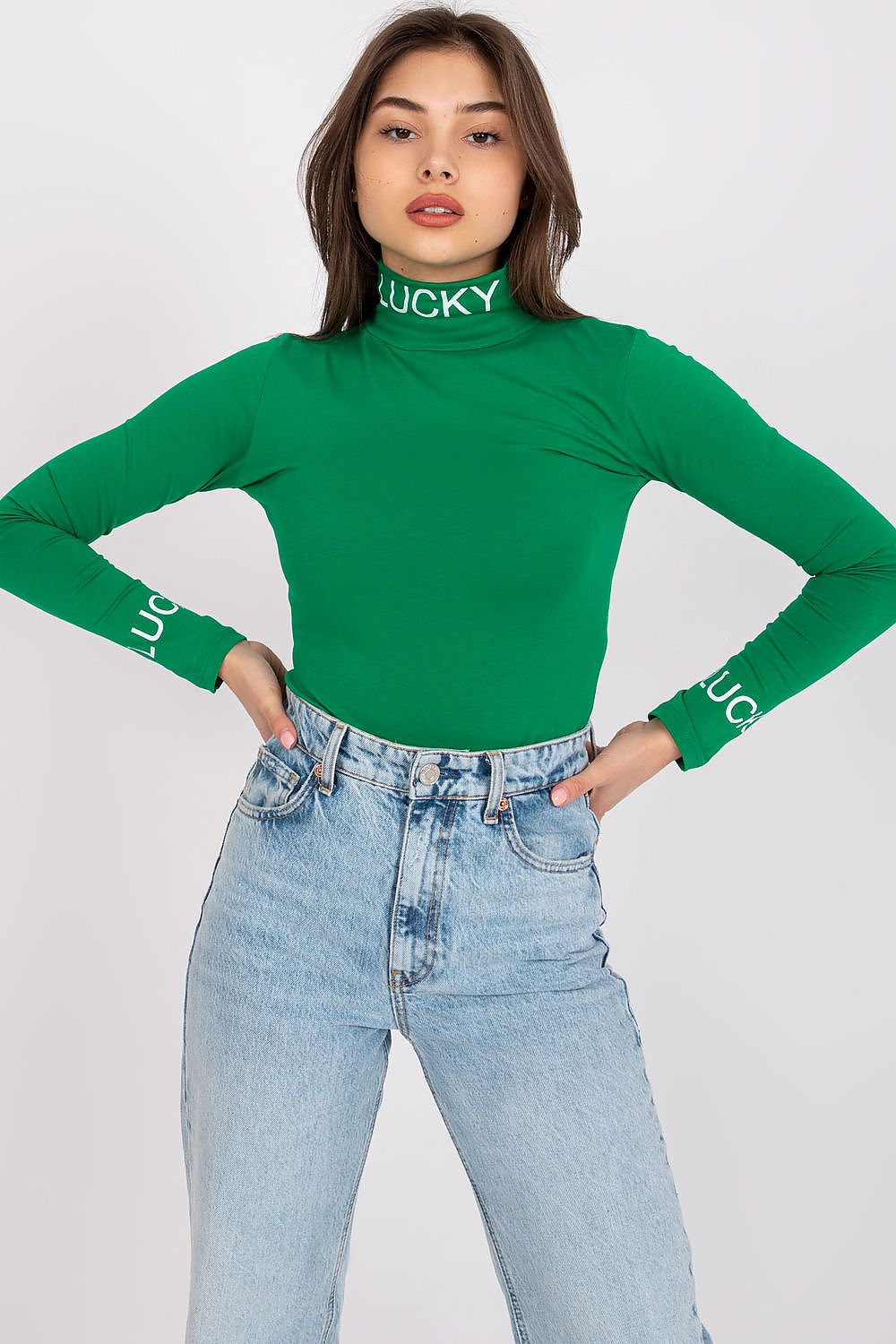 Elegant Cotton Blouse with Long Sleeves and Turtleneck by Ex Moda - Fitted Style with Contrast Lettering, displayed in vibrant green on a model, highlighting the luxurious fit and modern design.