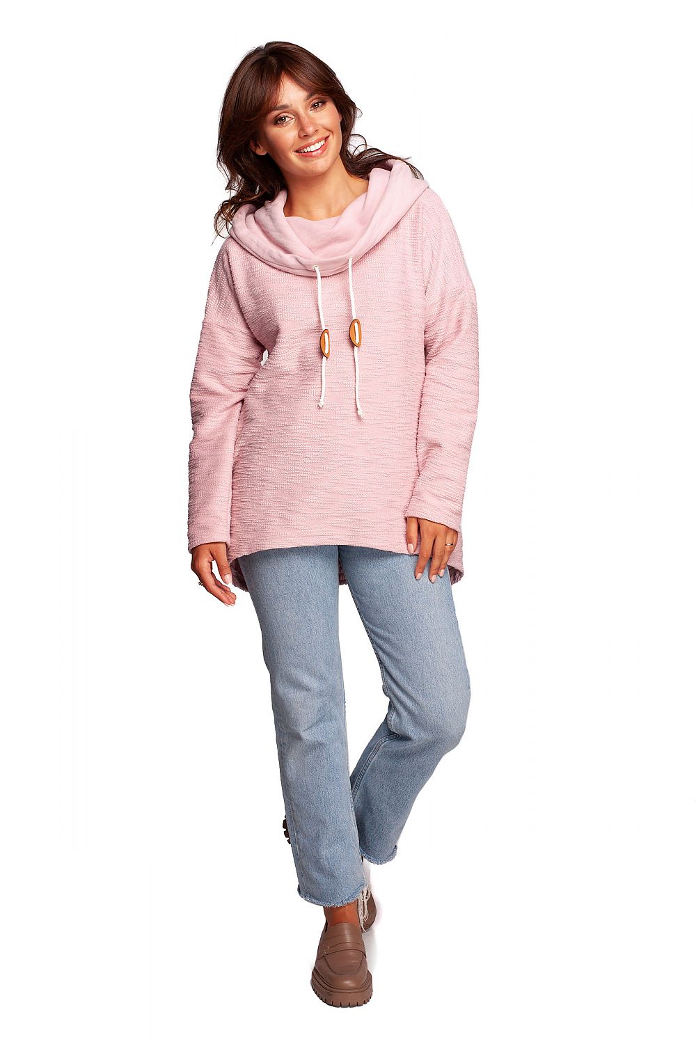BeWear Oversized Cotton Blend Hooded Sweatshirt Tunic for Comfortable Cold Weather, front view of the model in a beautiful pink hue, demonstrating comfort and style in a trendy outfit.