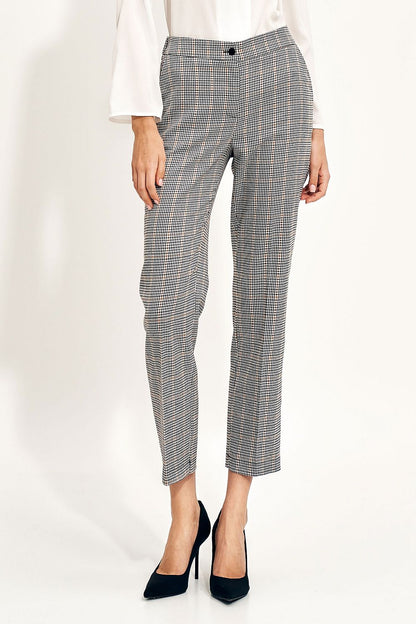 Nife Women's Chino Trousers with Elastic Waistband and Pockets - Elegant Fit for Modern Style, displaying a fashionable check-patterned trouser ensemble suitable for sophisticated occasions.