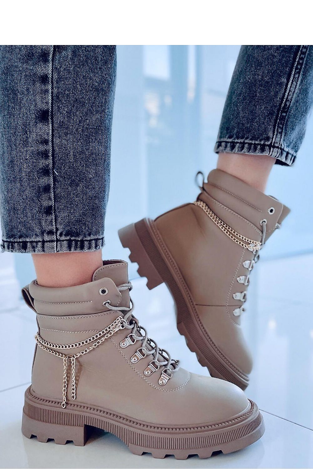  Trapper shoes model 171107 Inello 