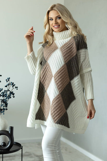 Elegant women's turtleneck poncho sweater in a striking diamond pattern with soft tones of cream and brown. This luxurious piece combines comfort and style for a refined look.
