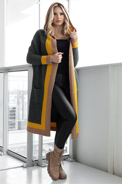 Vibrant loose cardigan with hood in grey and yellow tones, featuring a model exuding sophistication, perfect for a chic layered look.