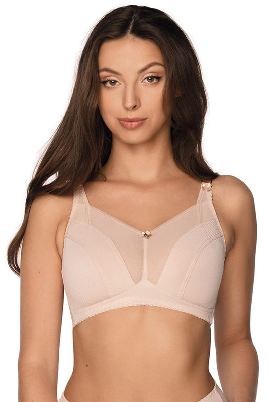 Elegant Gaia Kalliste bra model showcasing no wires for enhanced comfort, featuring reinforced straps and a sophisticated design, ideal for everyday wear.