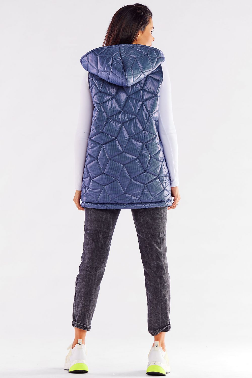 Back view of a chic navy blue quilted hooded vest by Awama, highlighting its sophisticated design, perfect for layering during the autumn season.