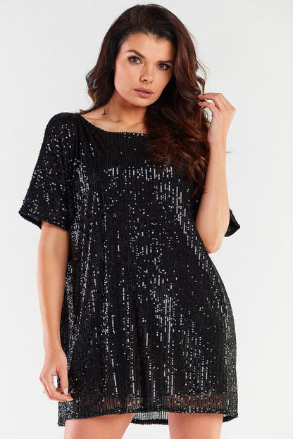 Stunning black evening dress embellished with sequins, featuring a comfortable fit and elegant design suitable for special events.