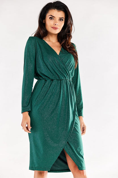 Luxurious green envelope dress with tapering long sleeves and an adjustable waist, exuding elegance for upscale events.