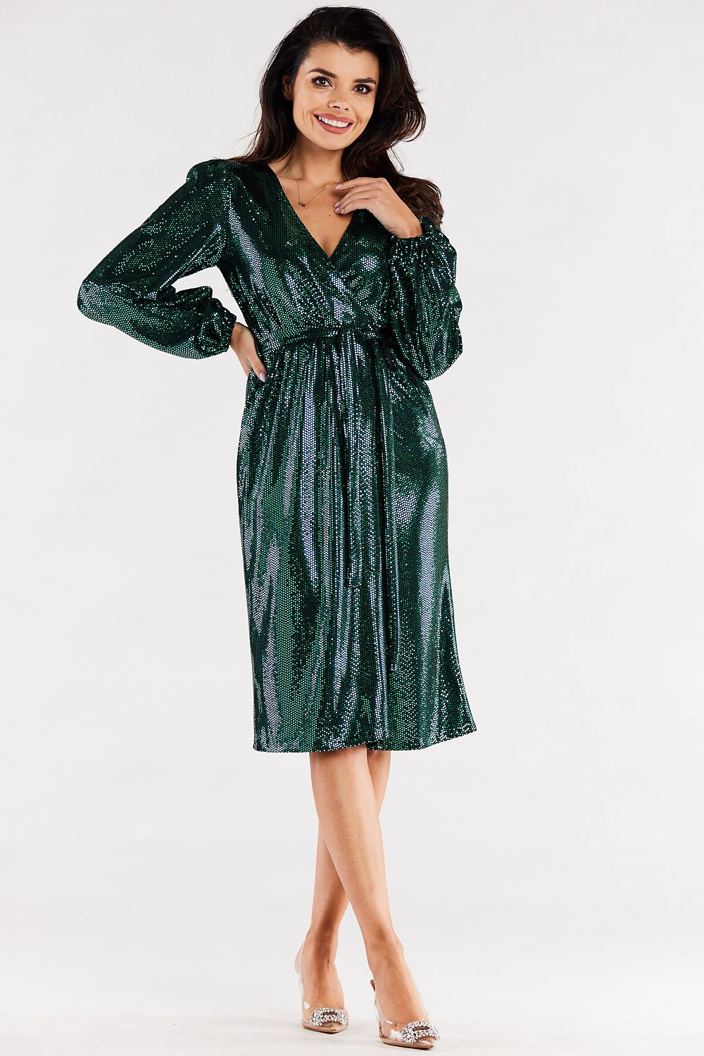 Front view of a refined green metallic evening dress with a sophisticated belt and crinkled sleeves, perfect for special occasions.