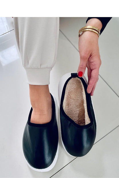  Slippers model 174501 Inello 