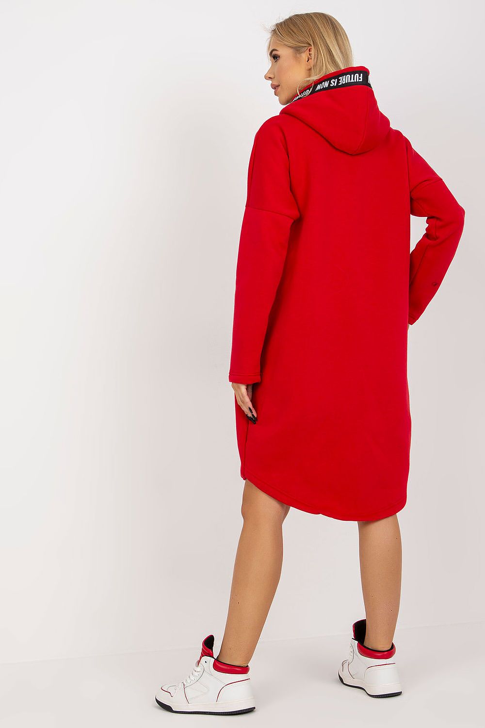 Sophisticated back view of a women's red hooded sweatshirt, combining comfort and contemporary style with a sleek extended cut.