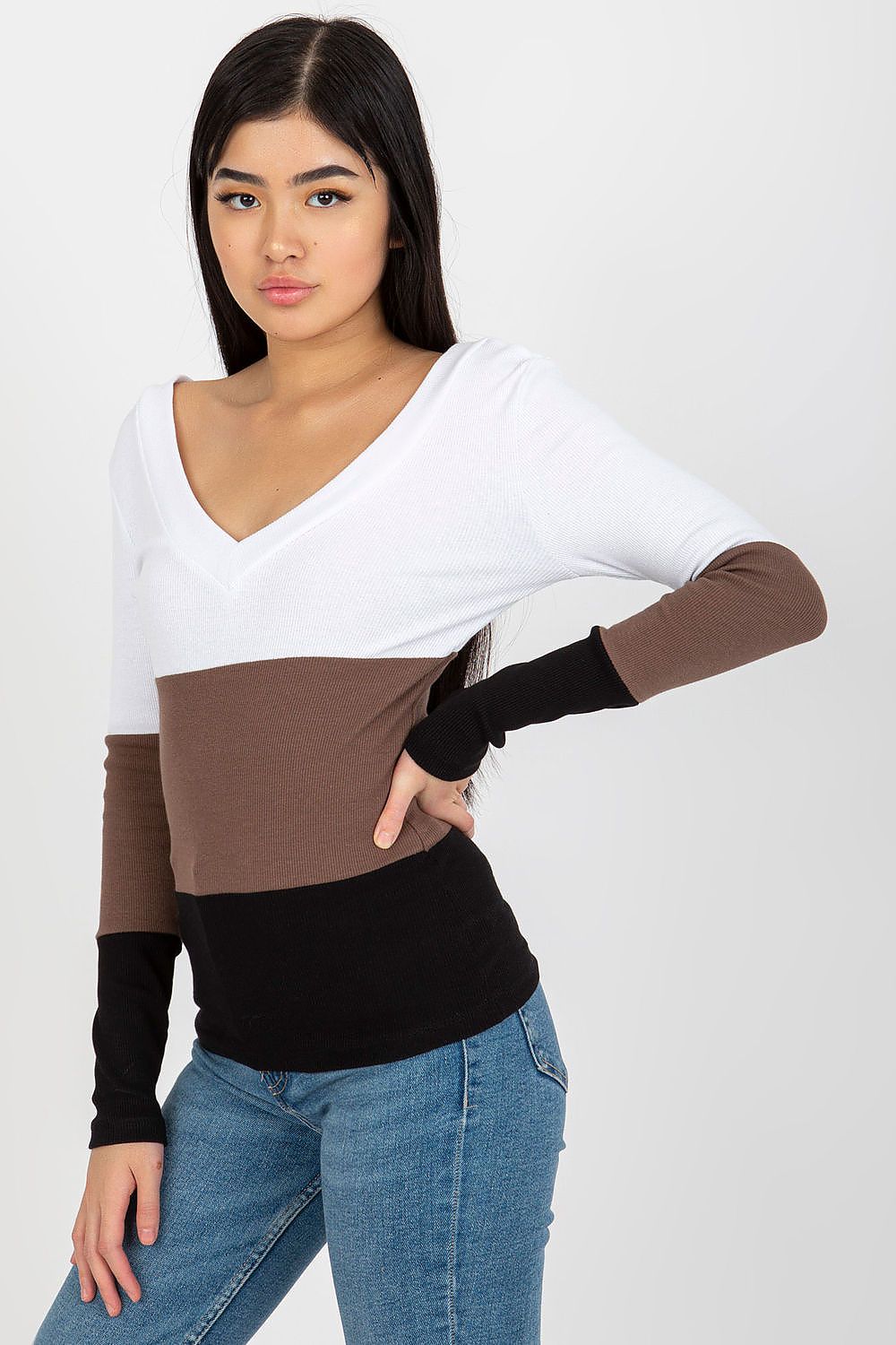 Sophisticated ribbed blouse with a luxurious heart neckline design in white, brown, and black, perfect for stylish occasions.