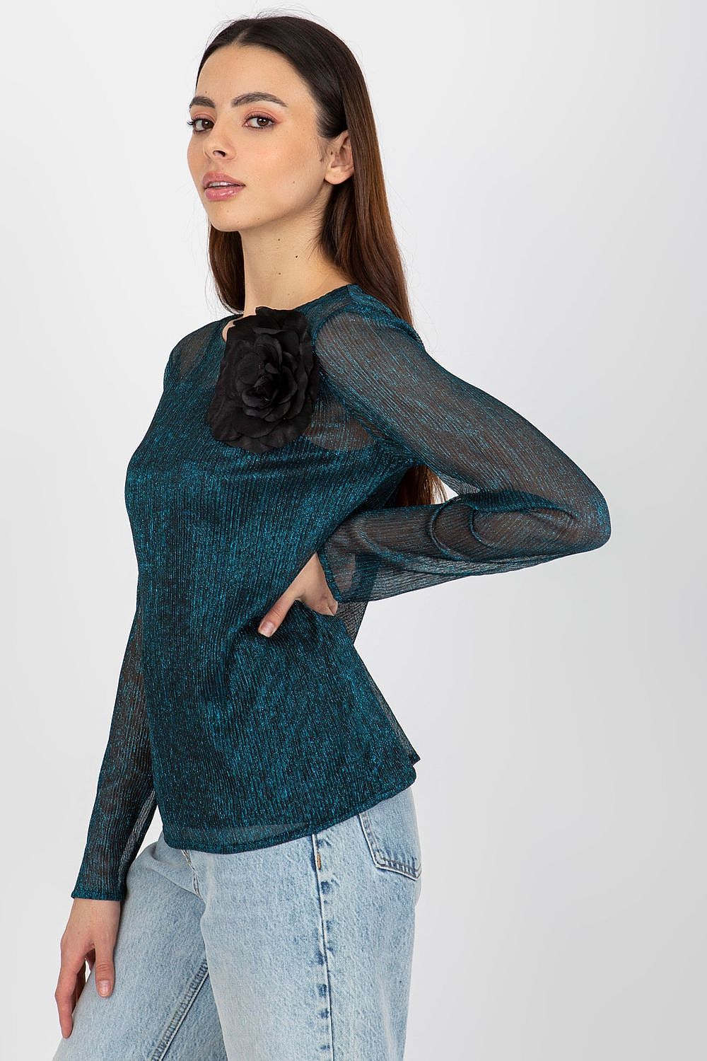 Back view of the Luxury Lakerta 2-Piece Blouse with Long Sleeves, illustrating the flattering strapless shirt design.