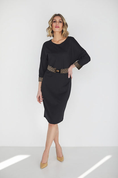 Close-up of the Elegant La Aurora Daydress in Morgan Stretch Knit Fabric with Belt, highlighting the intricate details and comfort for sizes 42+.