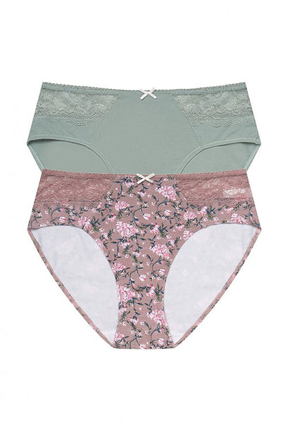 Model wearing Henderson HALLY Classic Cotton Lace Panties 2-Pack, illustrating the perfect fit and comfort.