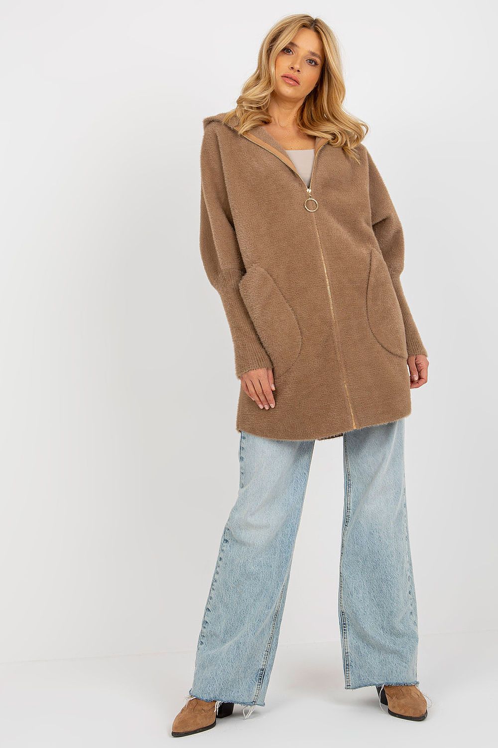 Luxury Women's Coat MBM with Hood, Long Sleeves, Zippered Design & Large Pockets - Tailored silhouette with practical pockets for convenience.