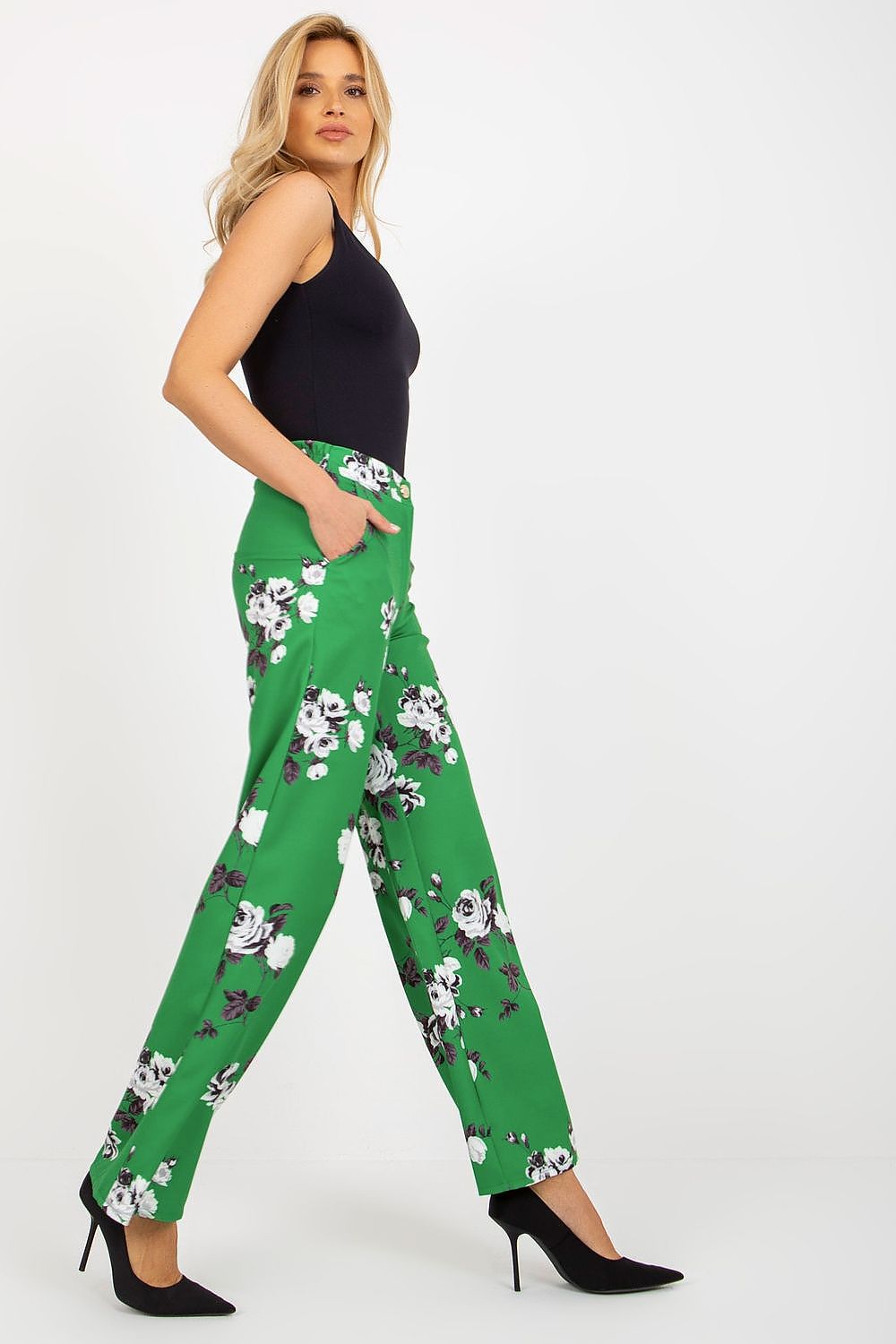 Elegant High-Waisted Women’s Wide-Leg Trousers by Lakerta - Comfortable Cotton Blend, showcasing a minimalist design with pockets and a flattering silhouette, perfect for a chic ensemble.
