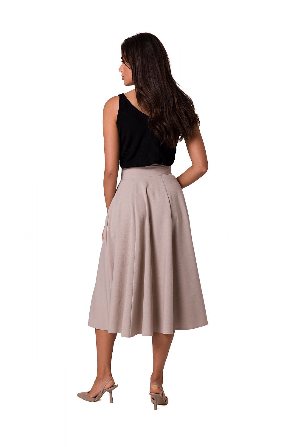 Back view of the fashionable beige flared midi skirt by BeWear, offering an elegant look paired with a black top, beautifully accentuating the figure.