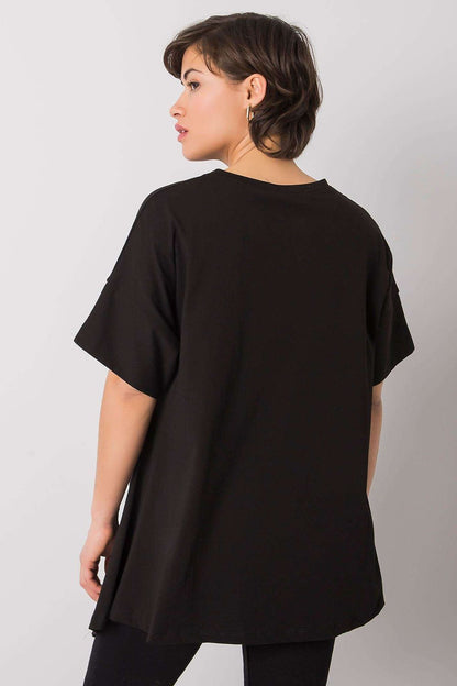 Chic back view of a women's cotton t-shirt by Rue Paris, showcasing the understated elegance of its design.
