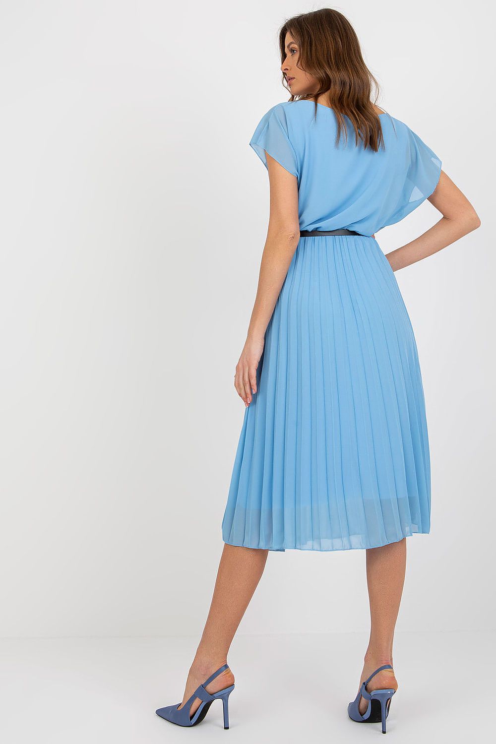 Chic Italy Moda formal dress in soothing blue with a pleated skirt and contrasting black belt, shown from the back on a model, offering a refined look for special occasions.
