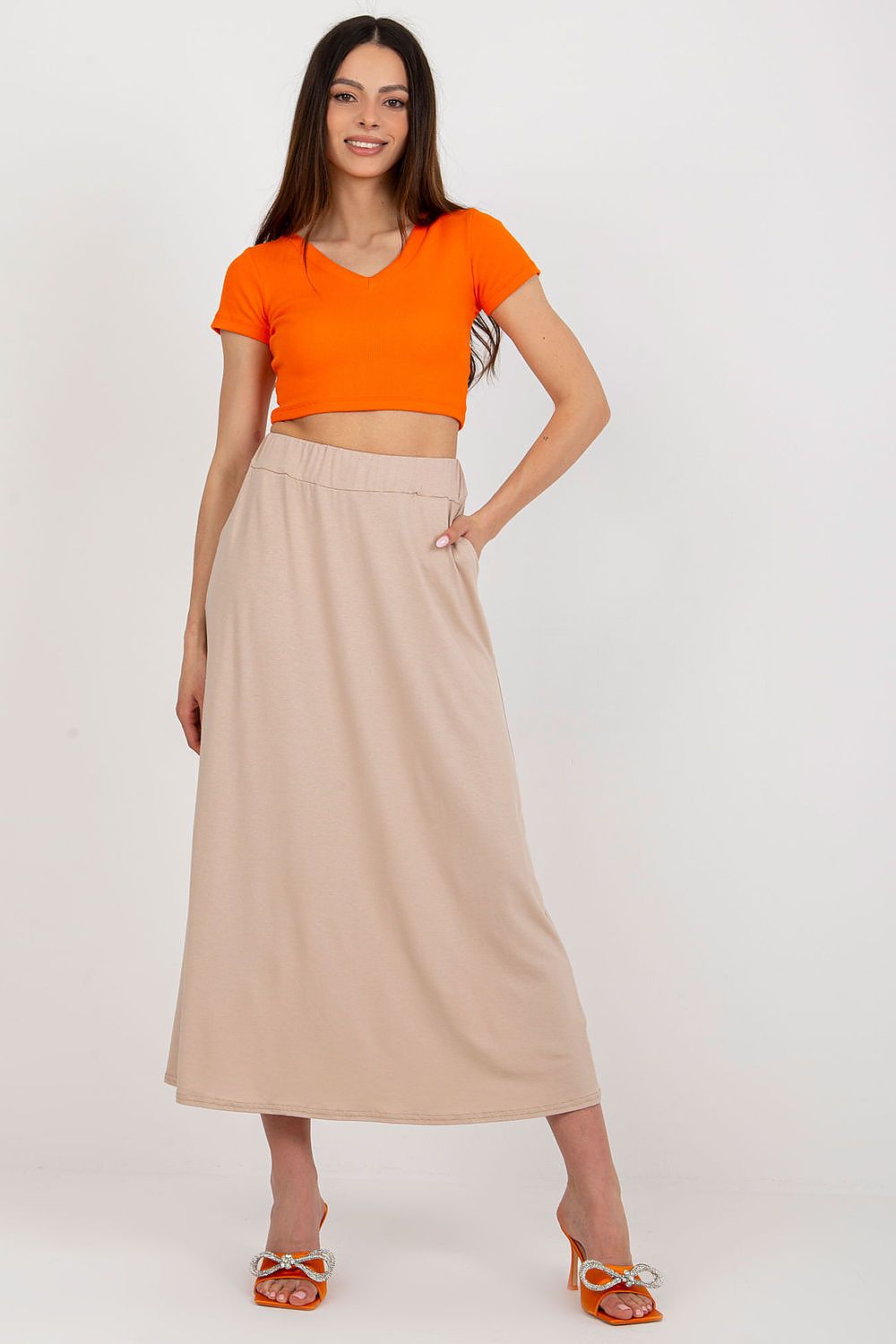 Elegant Rue Paris long skirt in summer viscose blend, capturing a chic summer look with an elastic waistband for comfort.