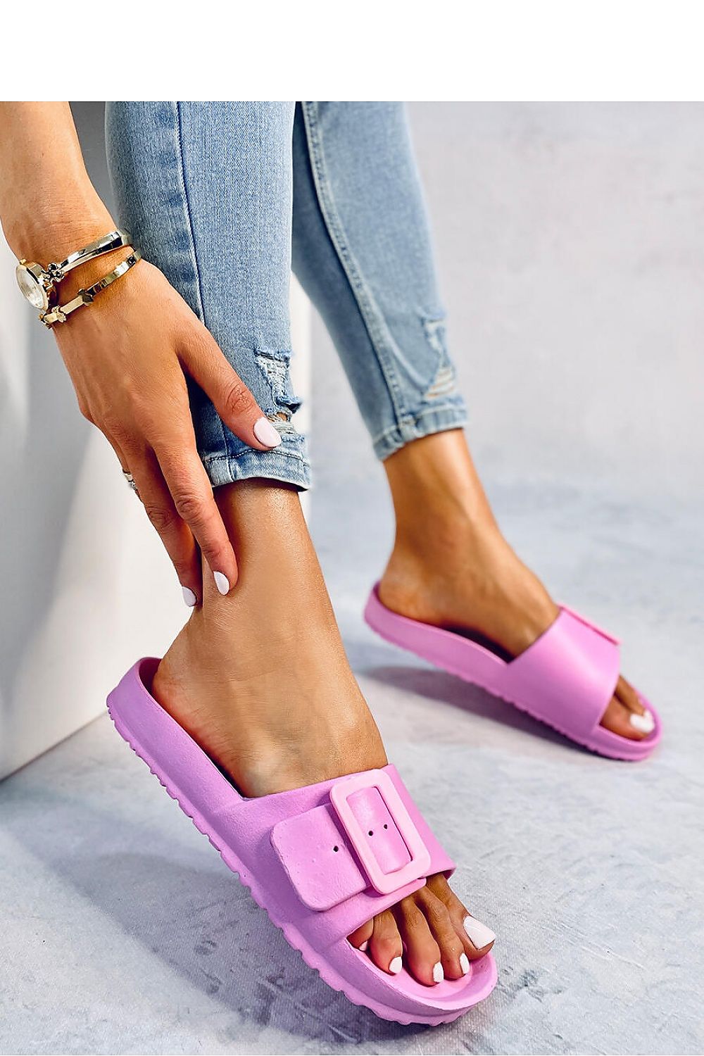  Flip-flops model 180570 Inello 