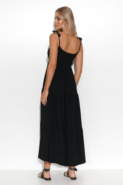 Luxury Cotton Spandex Daydress by Makadamia, showcasing elegant design and high-quality fabric, ideal for stylish and comfortable daywear. Available in EU sizes 36/38 to 40/42.