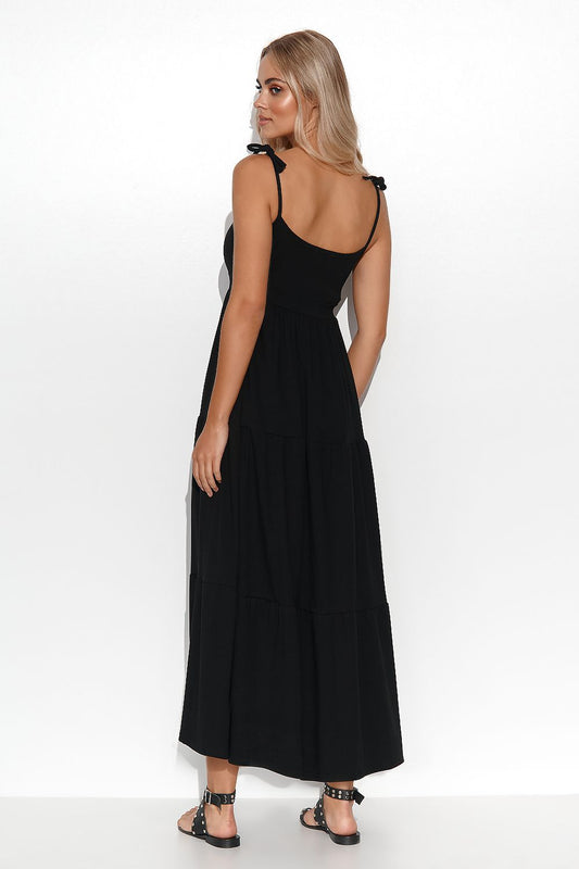 Luxury Cotton Spandex Daydress by Makadamia, showcasing elegant design and high-quality fabric, ideal for stylish and comfortable daywear. Available in EU sizes 36/38 to 40/42.