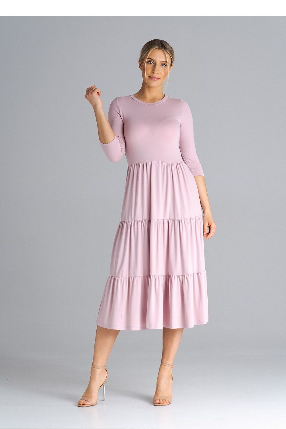Elegant Figl midi dress featuring 3/4 sleeves and crinkled ruffles, perfect for any sophisticated occasion.