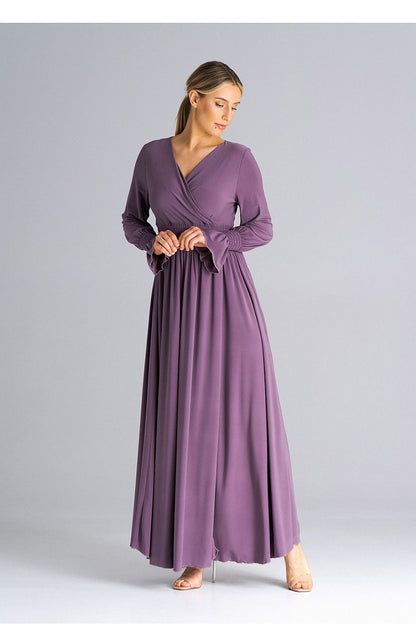 Back view of Figl Elegant Maxi Dress, demonstrating its elegant design and refined fit, ideal for glamorous evenings.
