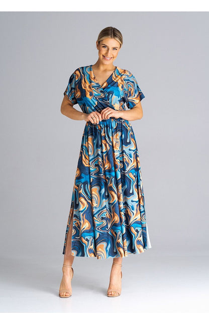 Close-up of Figl daydress showcasing the crinkled waist detail and luxurious fabric blend of spandex and polyester.