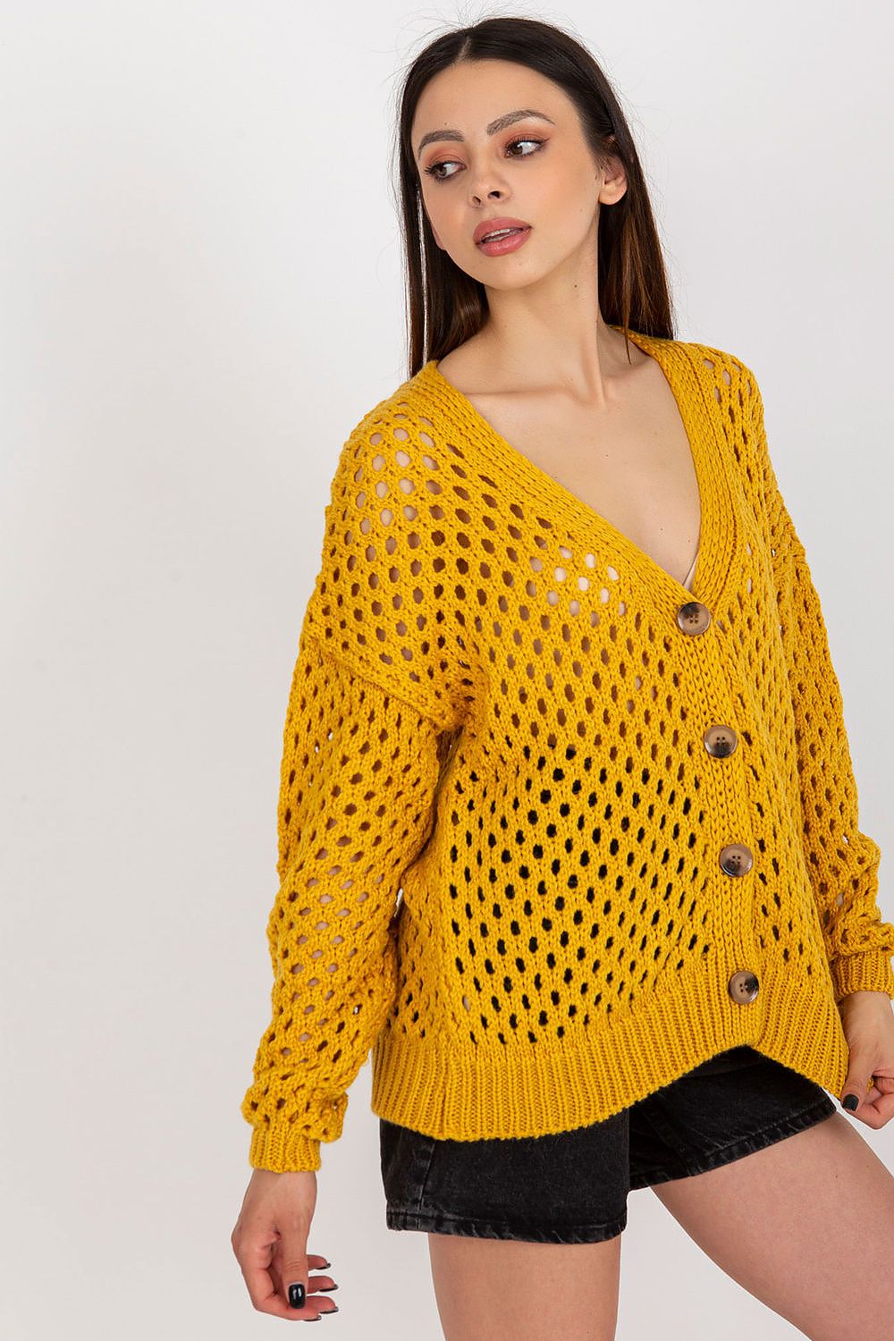 Sophisticated women's cardigan by Badu with button closure and exquisite openwork pattern, made from 70% acrylic and 30% wool for a plush feel.