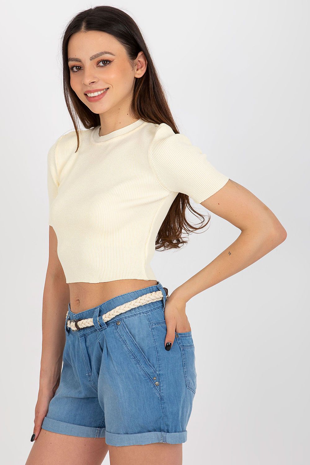 Fashion-forward Badu women's short ribbed blouse in a rich fabric, designed with a flattering round neckline, ideal for upscale casual wear.