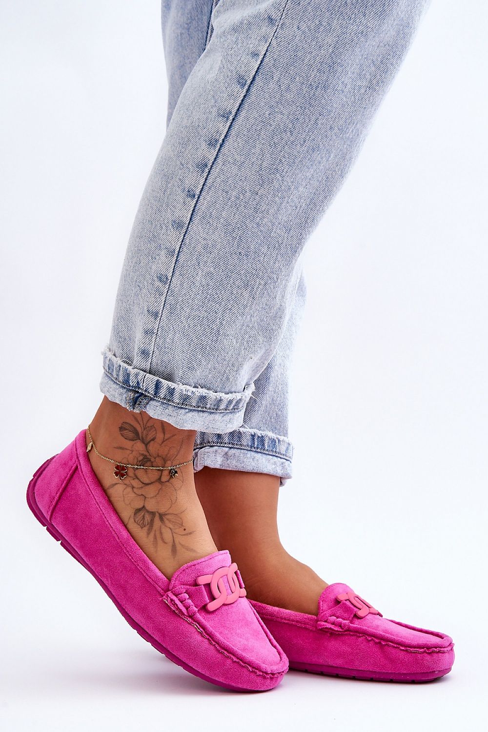 Step in Style women's eco-suede moccasins, a blend of comfort and style with a functional non-slip sole and luxurious design.