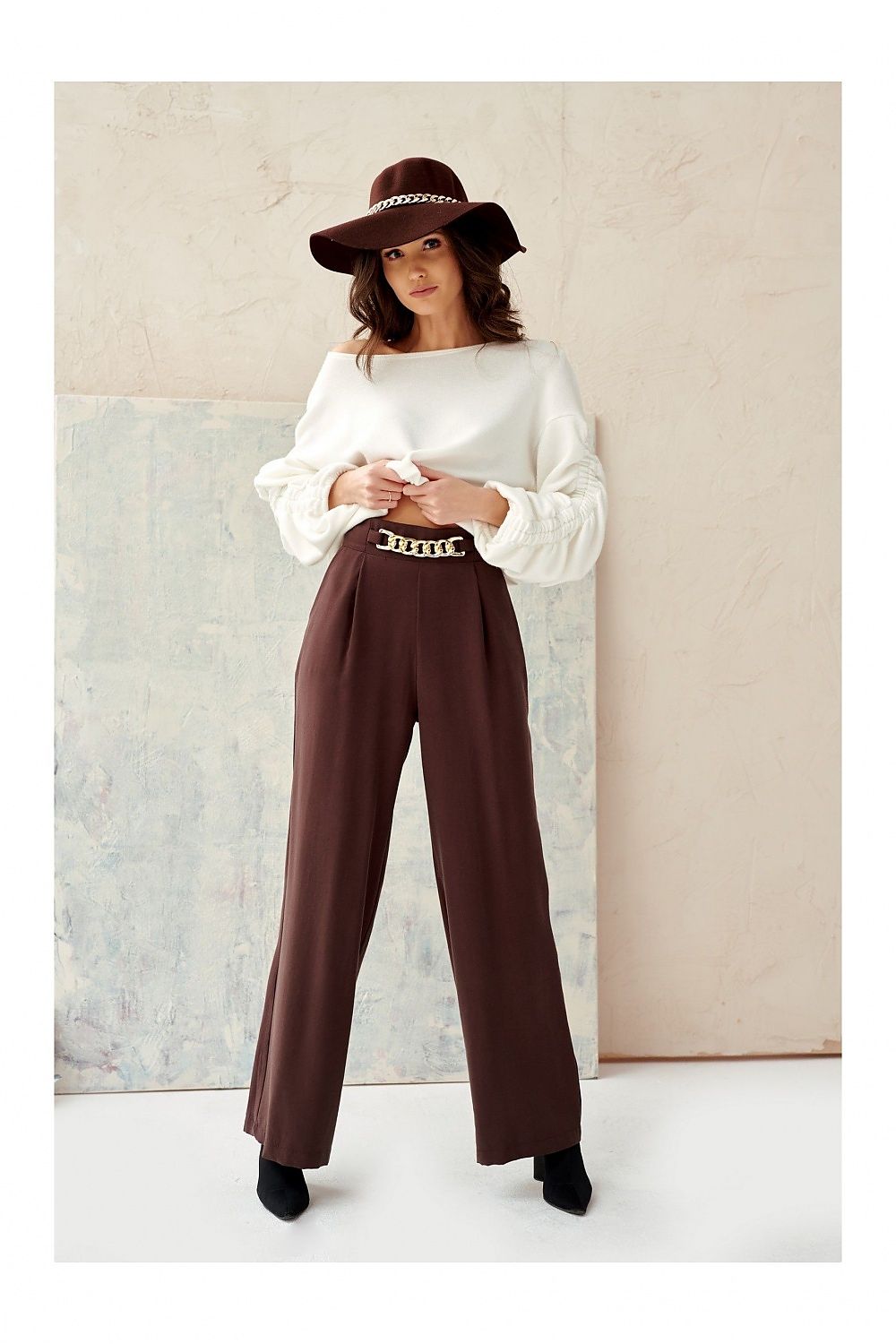 Elegant display of Roco Fashion Women's High-Rise Wide Leg Trousers, designed in Poland for a chic and polished silhouette.