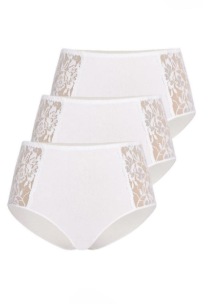 Set of three Teyli white high-waisted cotton panties adorned with delicate lace detailing, perfect for a sophisticated and feminine feel.