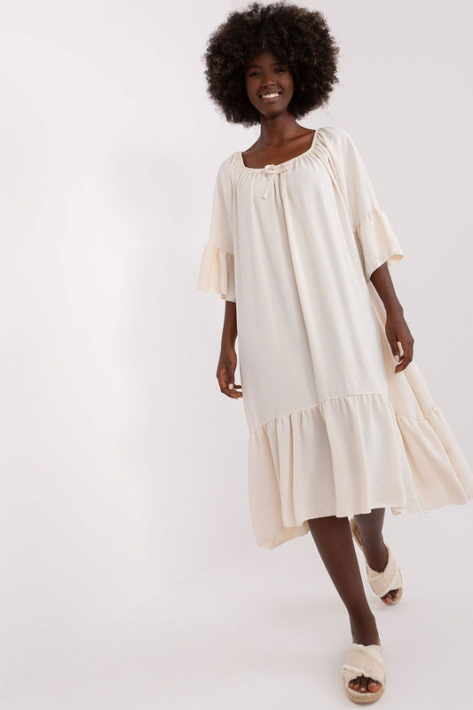 Elegant Italy Moda polyester summer dress featuring a loose fit and 3/4 sleeves, adorned with a delicate frill.