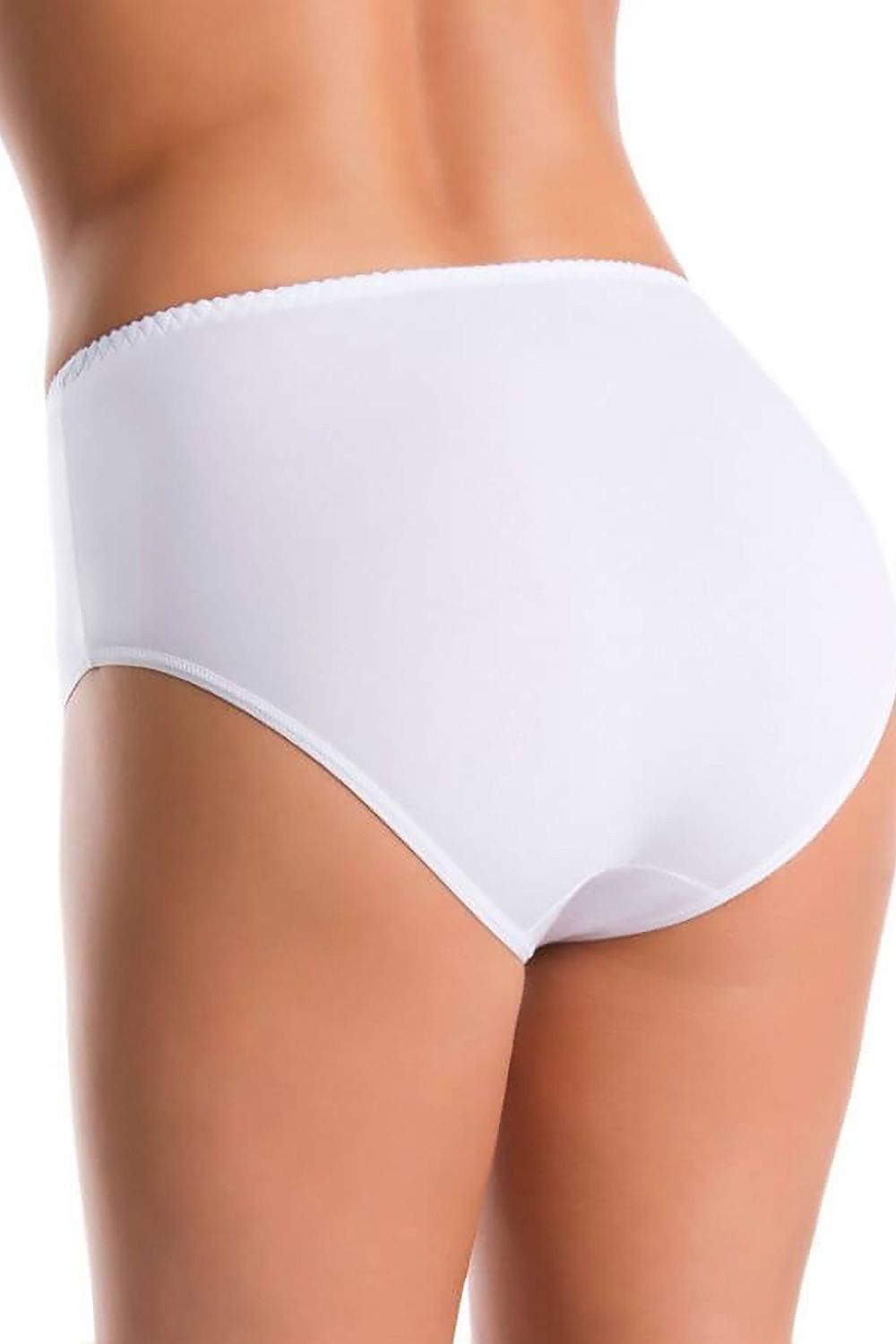 Luxurious Teyli cotton panties, high-waisted for comfort and style, available in a multi-pack to elevate everyday wear.