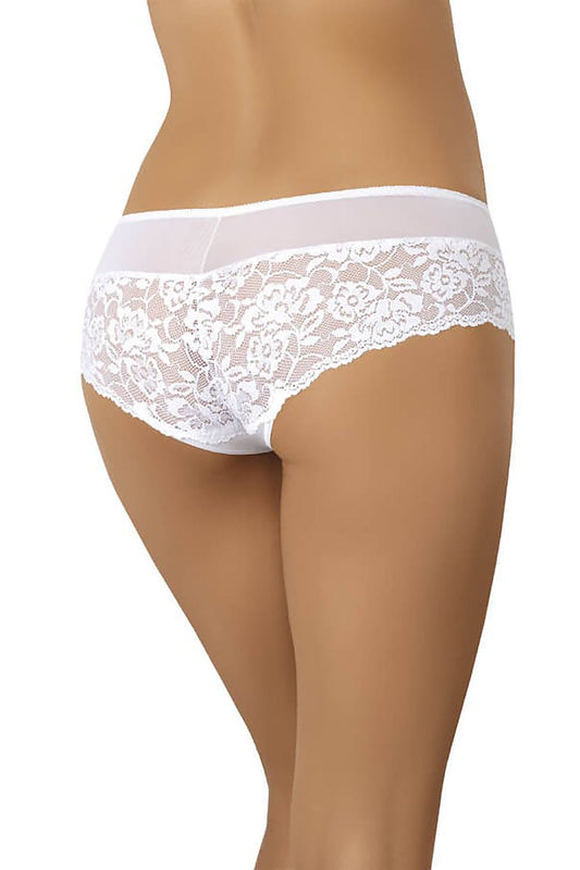 Stylish white lace shorts for women by Teyli, featuring exquisite detail and a comfortable design, perfect for a sophisticated look.