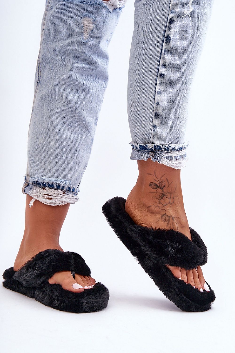 Stylish women's platform flip-flops by Step in Style, made from soft Japanese fur, ideal for both casual and indoor wear with a touch of luxury.