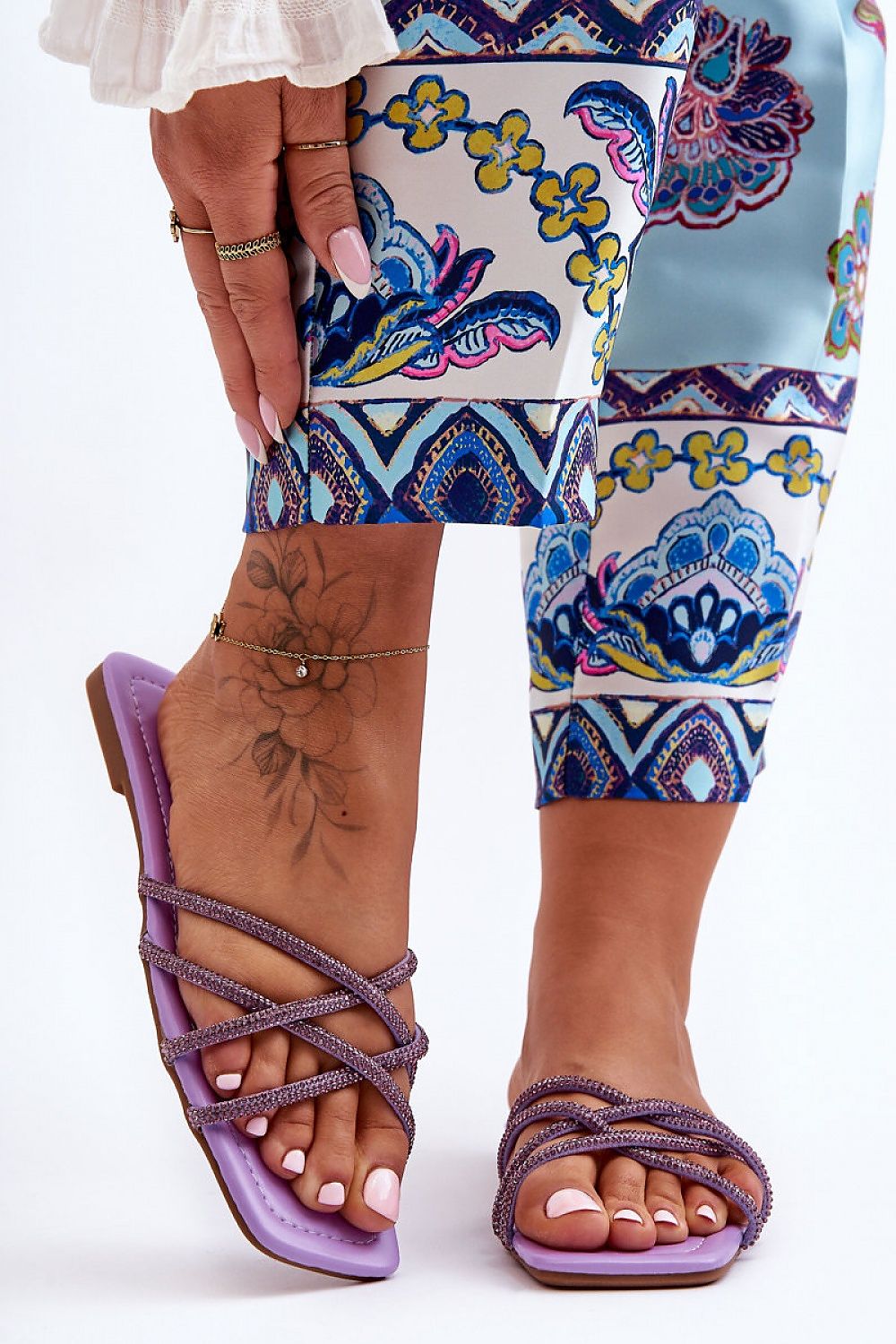 Elegant Women's Rhinestone-Decorated Flip-Flops by Step in Style, featuring a comfortable eco-leather insole, perfect for summer outfits.