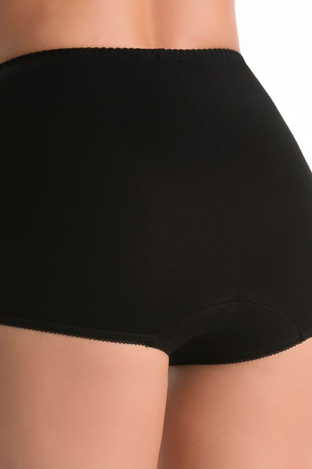 Comfortable and invisible bamboo panties for women by Teyli, designed for everyday elegance and ultimate ease.