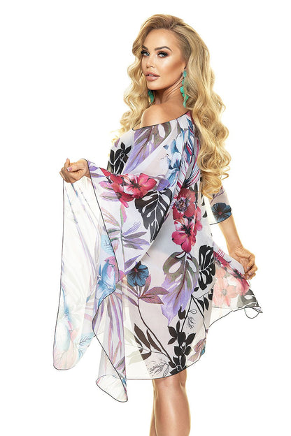 Irall Vibrant Beach Tunic featuring a colourful pattern in luxurious 100% polyester, designed for a loose fit, perfect for beach outings.